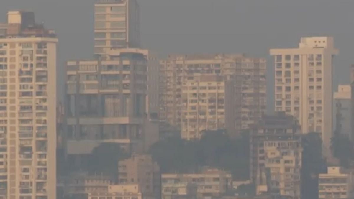 Mumbai Weather Update: City Wakes Up To Sunny Skies, Yet Haze-filled Morning; Overall AQI In Unhealthy Range At 243 