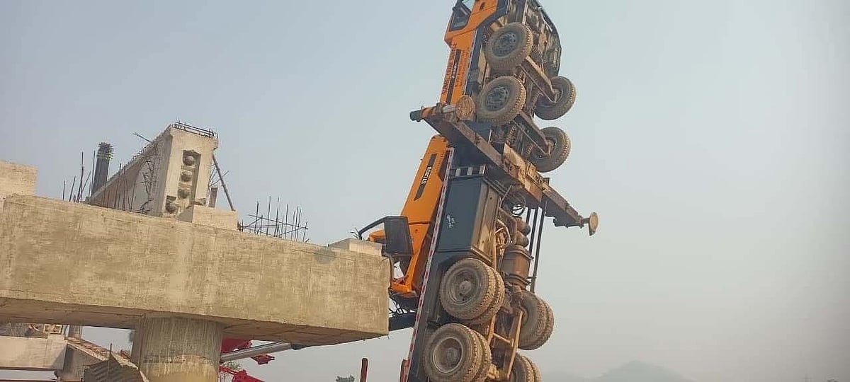 MP News: 70-Tonne Girder Falls At Overbridge Site In Chhatarpur, Crane Operator Seriously Injured