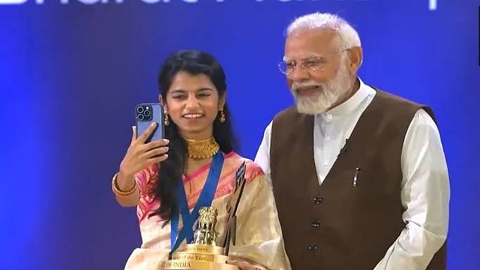 Maithili Thakur's Objectionable AI-Generated Picture With PM Modi Shared On Social Media; Probe...