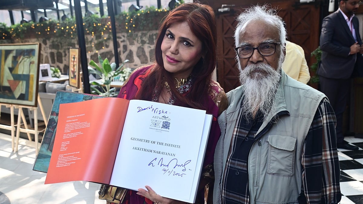 Nisha's Mumbai: Nisha JamVwal On Art Mumbai... Where Minds And Masterpieces Mingle