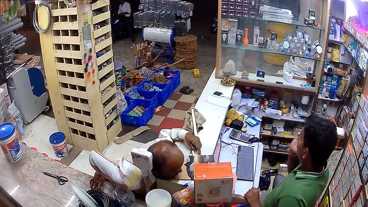 Tragic! Man Collapses And Dies Of Heart Attack While Purchasing Paint In Karnataka’s Mandya;...