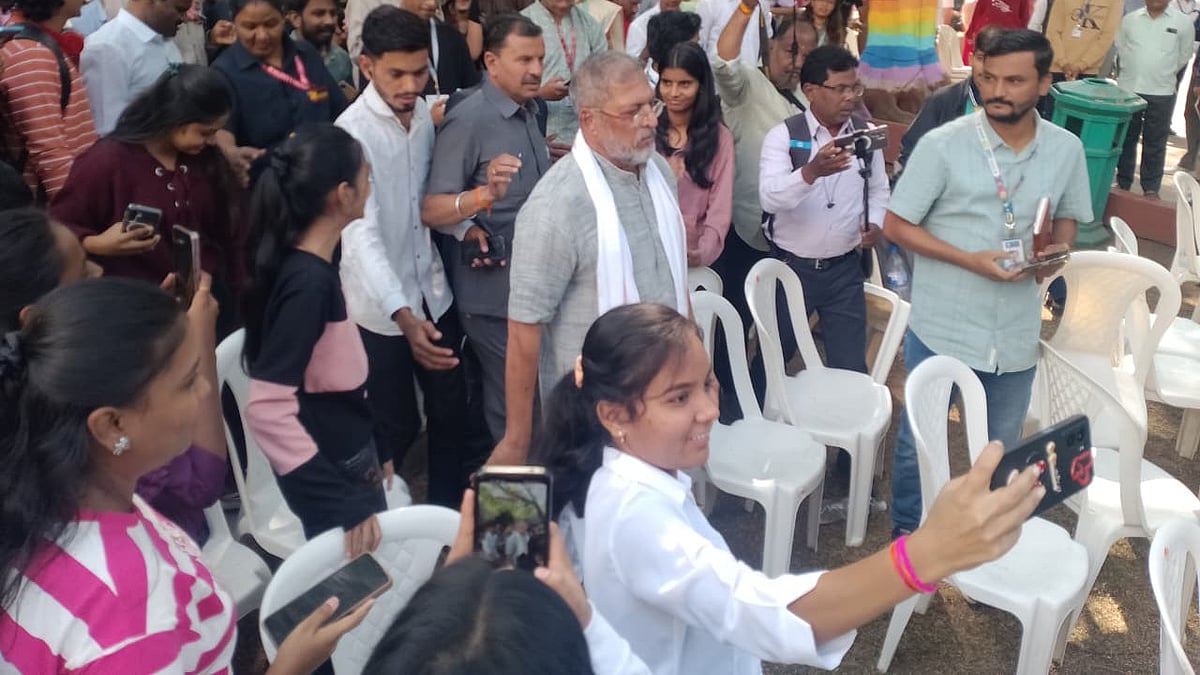 Nana Patekar Warns Against ‘Becoming Part Of The Crowd’ At Metta Youth Festival In Chhatrapati...