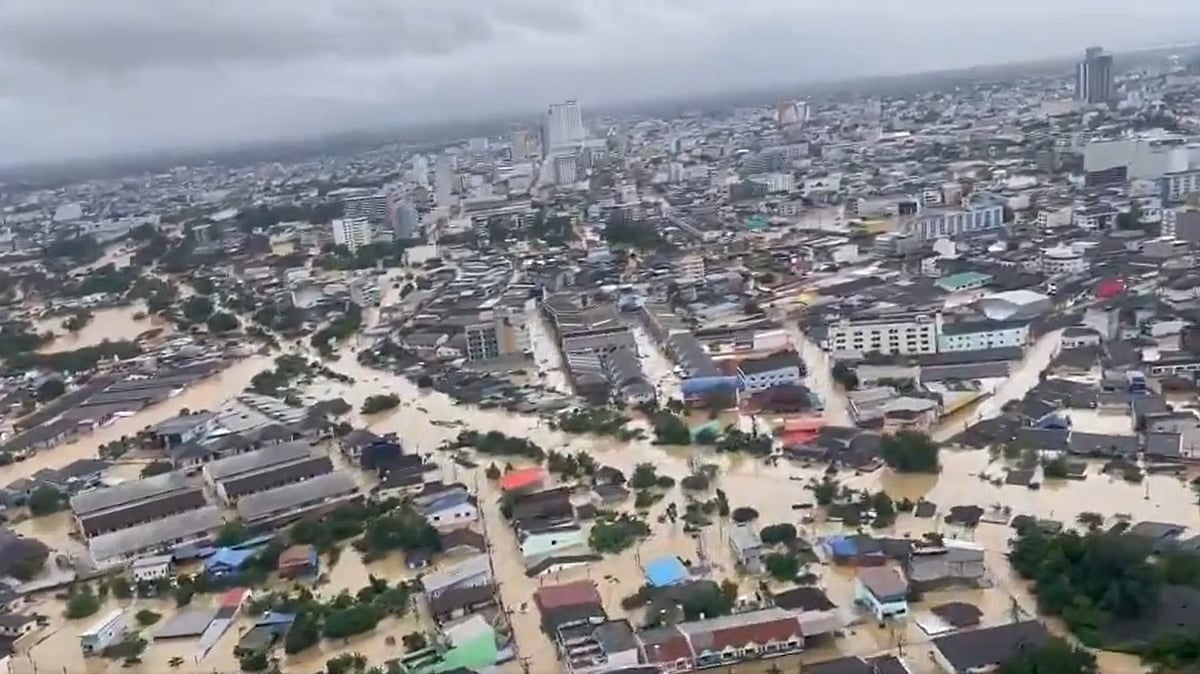 Southern Thailand Reels Under Heavy Floods, Hat Yai City Submerged For Weeks- Horrifying Visuals...