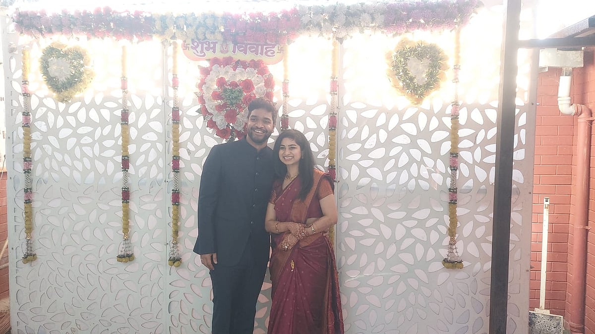 Apeksha–Ankit Set An Example: Register Marriage On Constitution Day Inspires Maratha Community In...