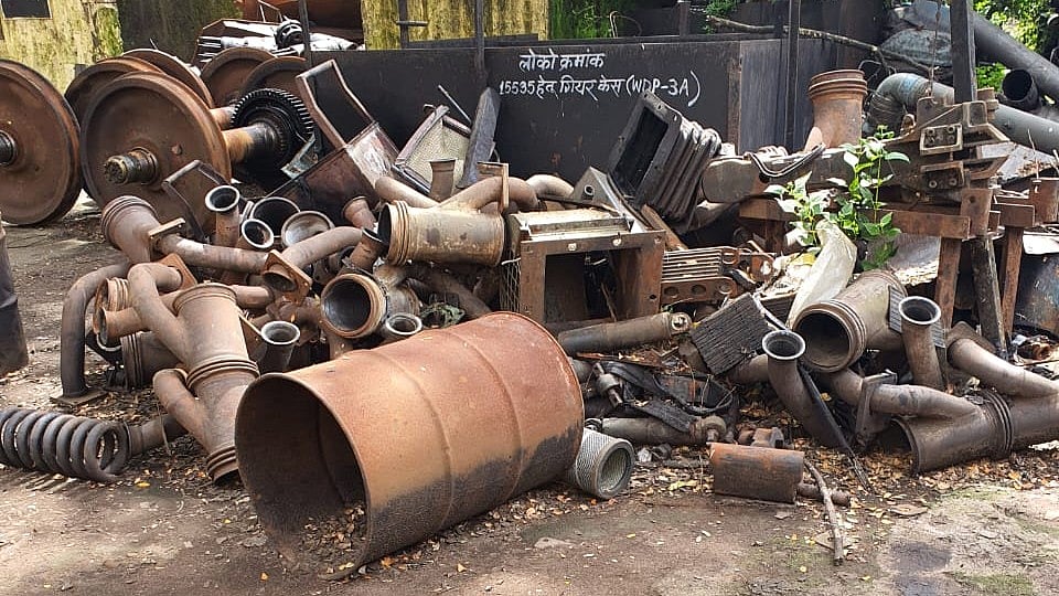 Central Railway Earns ₹243 Crore From Scrap Sales In FY 2025–26 Up To October 
