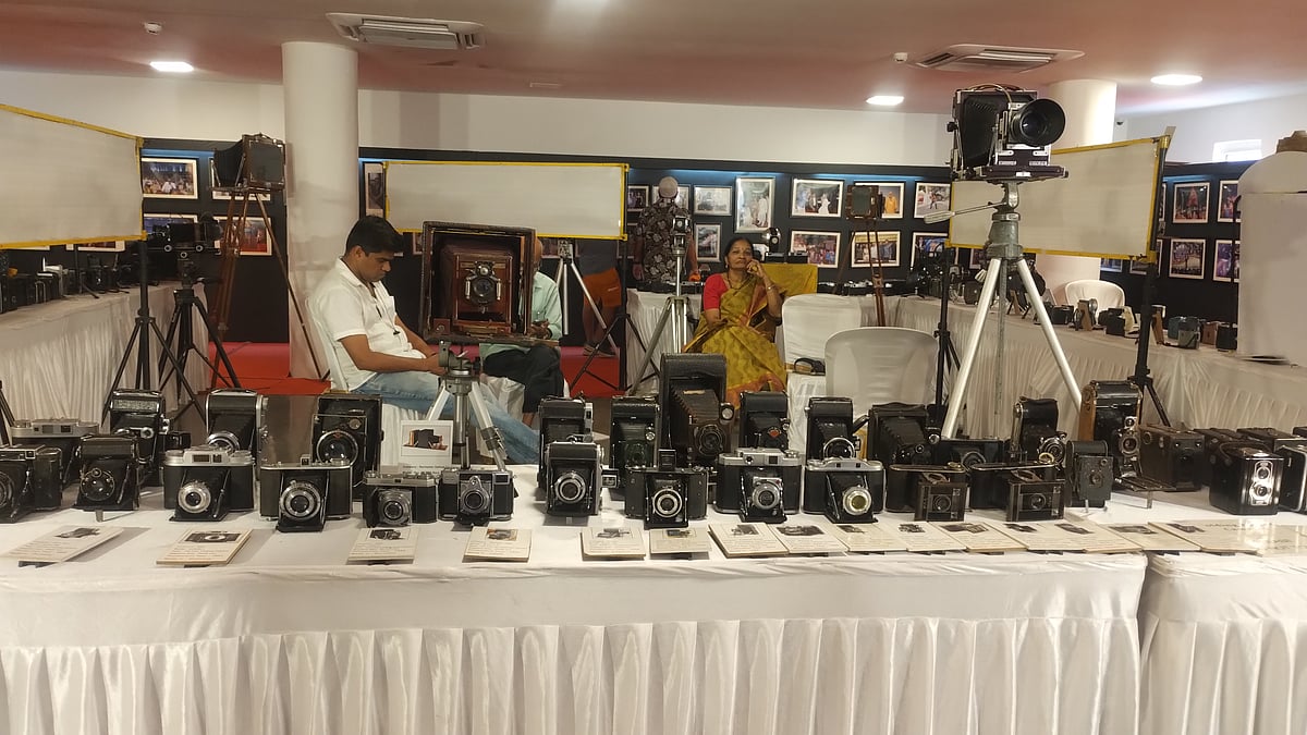 Lights, Camera & Clicks: Yesteryear Cameras On Display At IFFI