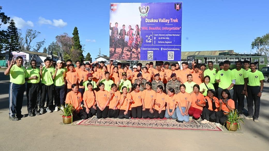 Students gathered for group photo after the trek