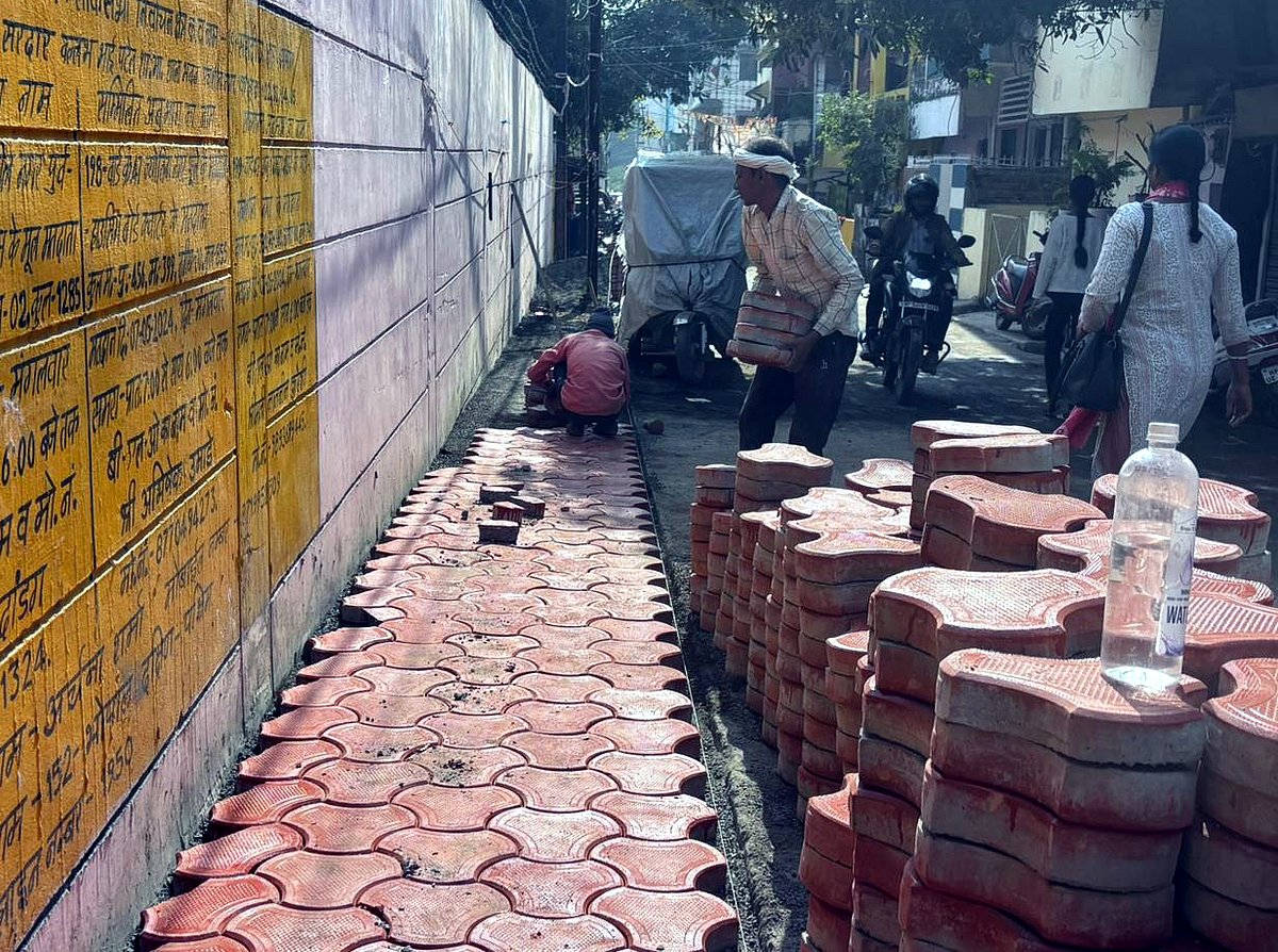 Bhopal News: BMC Plans Dust-Free City, Over 1000 Km Roadsides To Get Paver Blocks