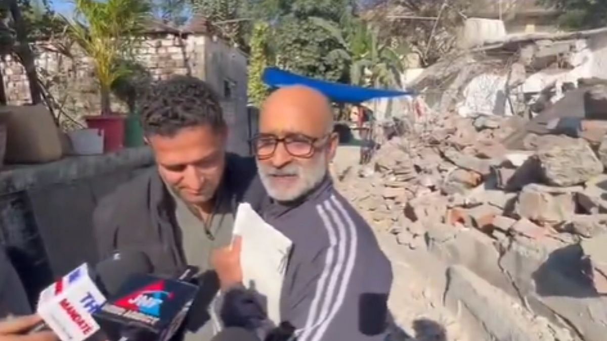 Hindu Neighbour Gifts 1,361-Sq Ft Plot To Muslim Journalist After Authorities Demolish His House In Jammu 