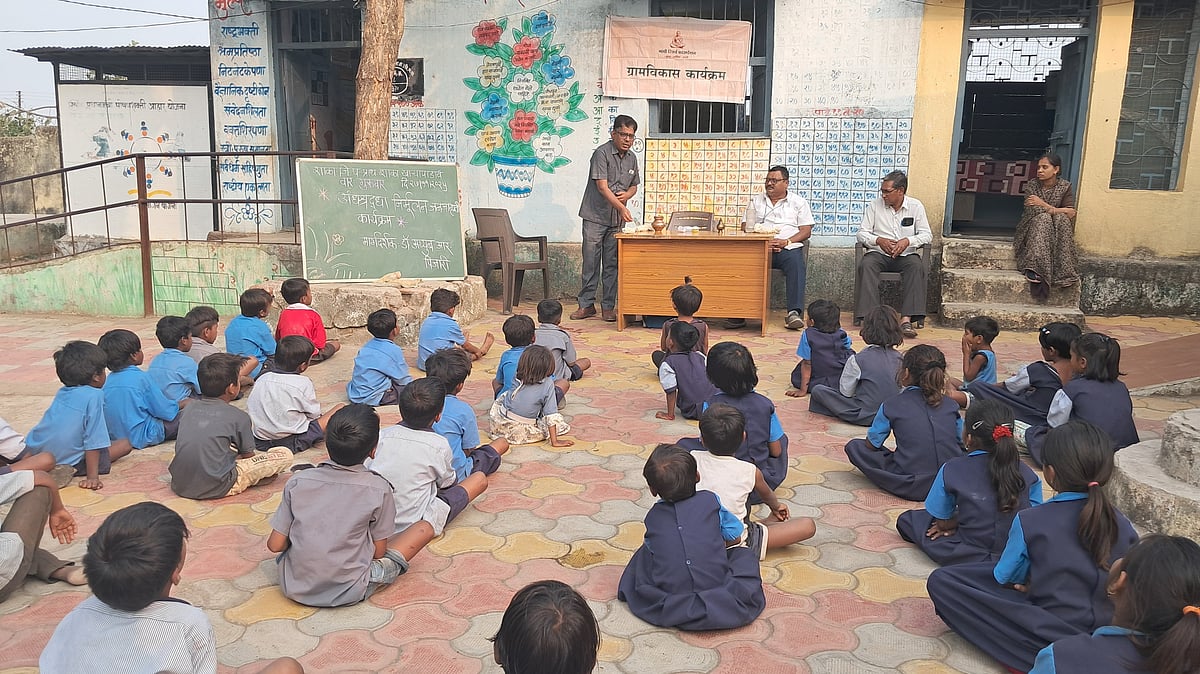 Jalgaon: Gandhi Research Foundation Organises Anti-Superstition Drive For Students