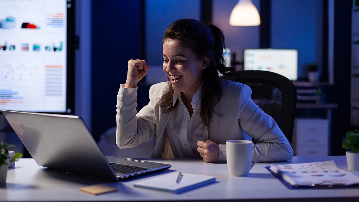 Success Spectrum: Apply, Don’t App-dicate...Art Of Staying Focused In A Distracted World