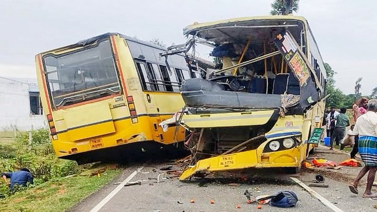 Tamil Nadu Bus Accident VIDEO: 10 Passengers, Driver Killed In Head-On Collision Involving 2 Govt Buses In Sivaganga 