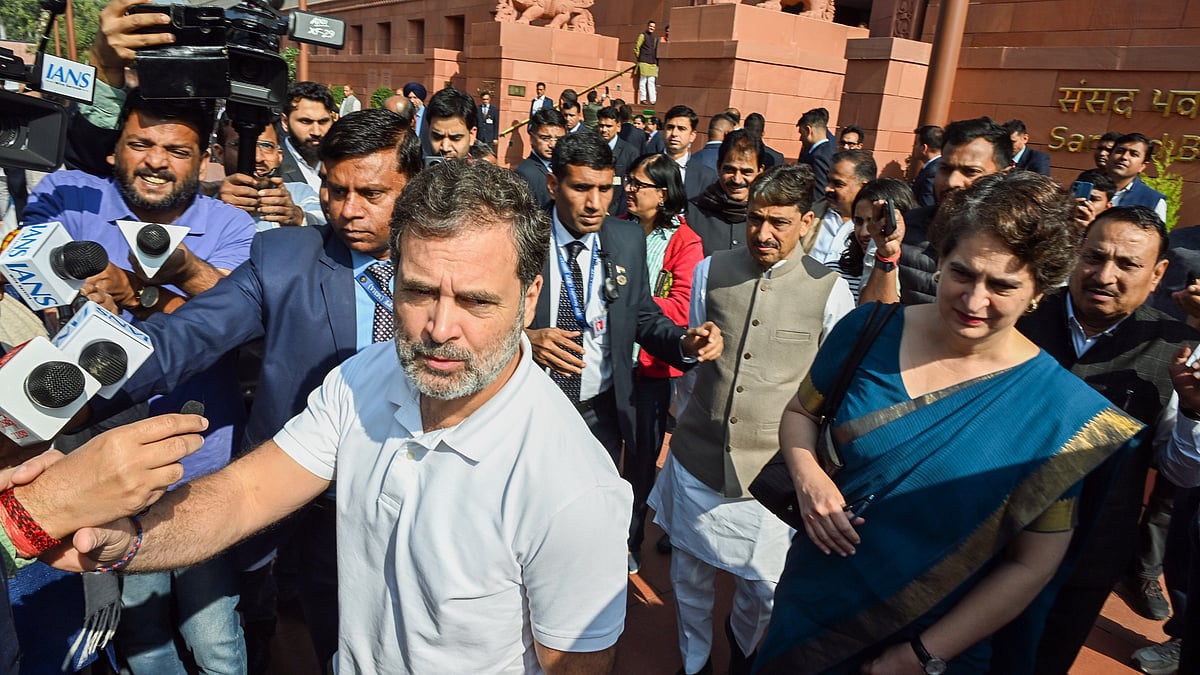 'Backbone Of Rural Healthcare': Congress Leader Priyanka Gandhi Vadra Criticises Centre For Not Recognising ASHA Workers As Employees 