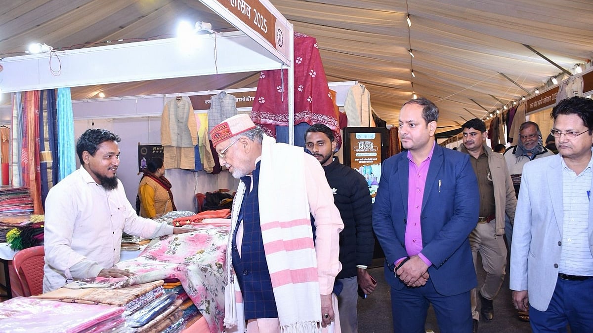 Khadi Mahotsav Registers Record Sales Of ₹3.20 Crore; 42% Jump From Last Year 