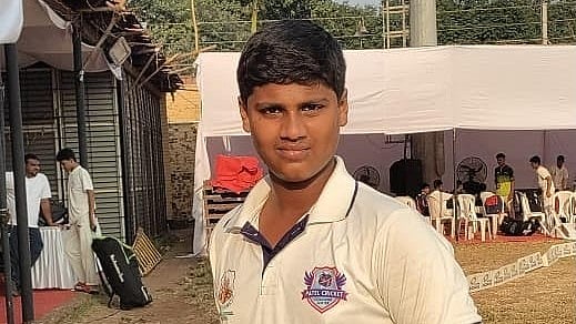  Man of the Match- Umar Khute from Anjuman-I-Islam Allana top scored with a brilliant 160 in 190 balls