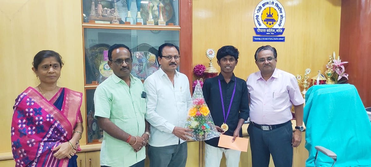 Nanded student goes to carrom championship