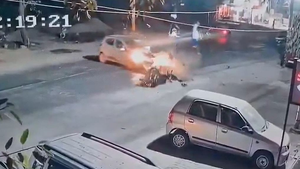 3 Men On Bike Flung Into Air After Being Hit By Speeding Car In UP's Bijnor; 1 Killed - VIDEO