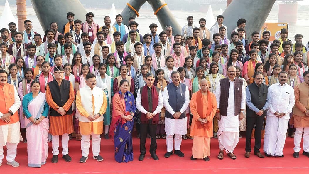 'Kashi Tamil Sangamam Strengthens Spirit Of Ek Bharat–Shreshtha Bharat': UP CM Yogi Adityanath