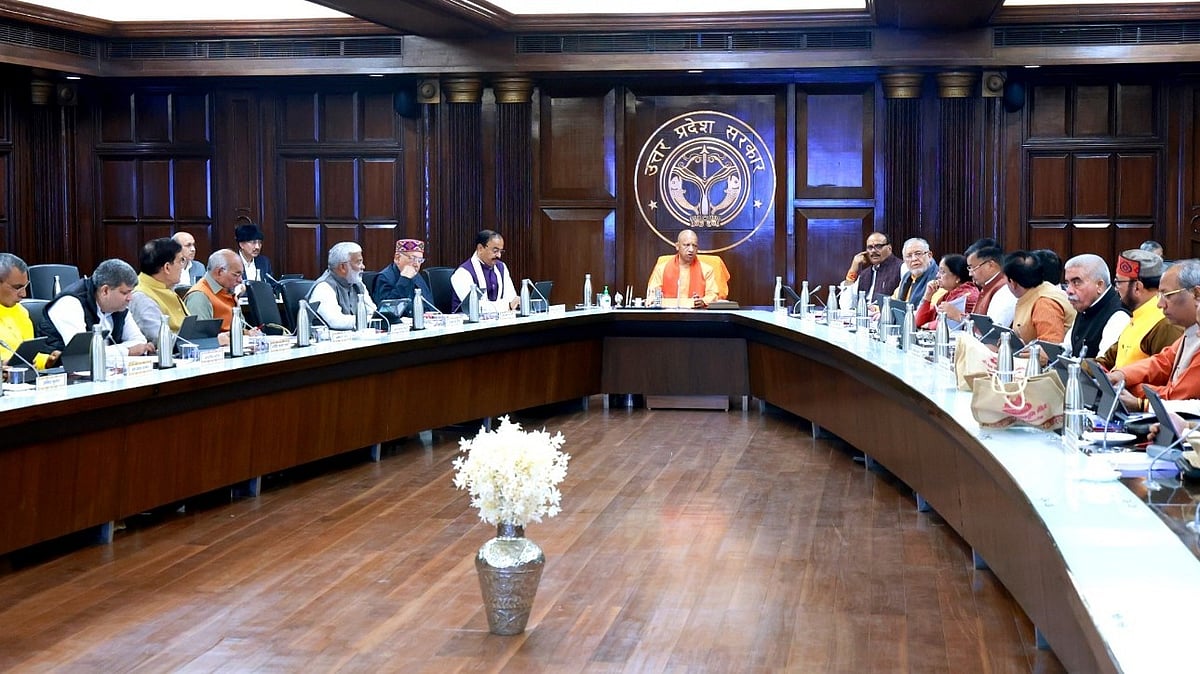 UP Cabinet Approves 20 Key Proposals Across Health, Tourism & Urban Development 