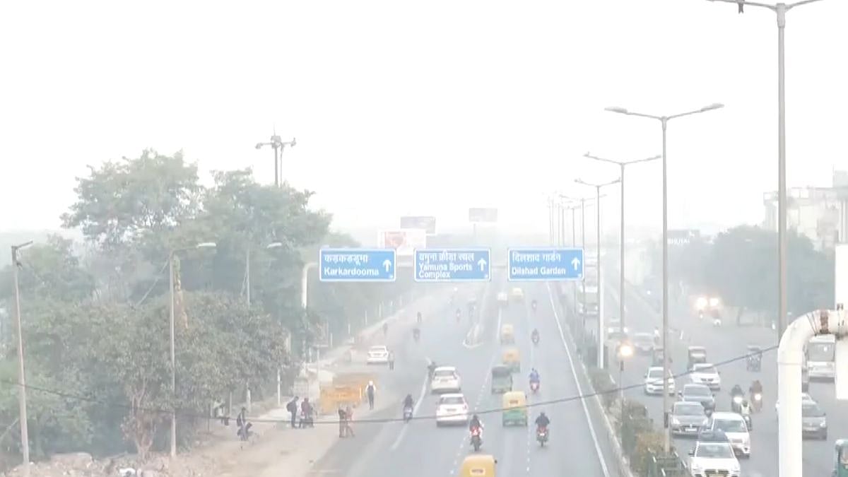 Delhi Records AQI Of 376, Remains In 'Very Poor' Category