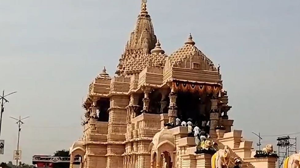'Mini Dwarka' In Virar: A Grand Replica Of The Dwarkadhish Temple Unveiled 