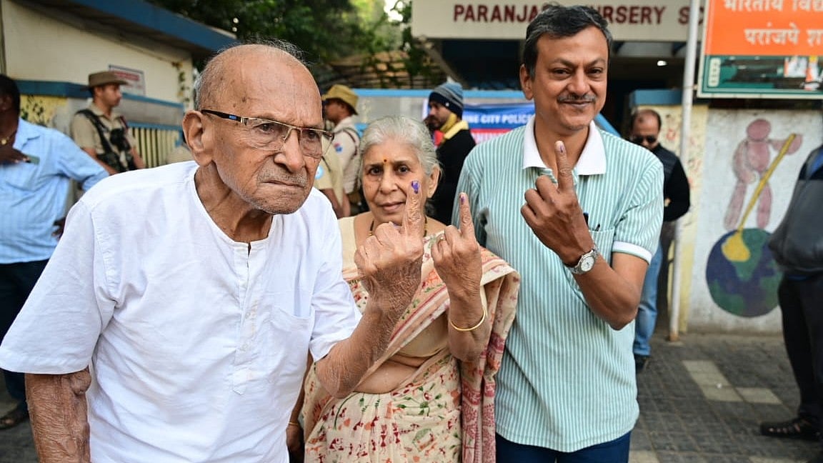 65% Voter Turnout In Jalgaon, Dhule Municipal Polls; Women Lead Participation