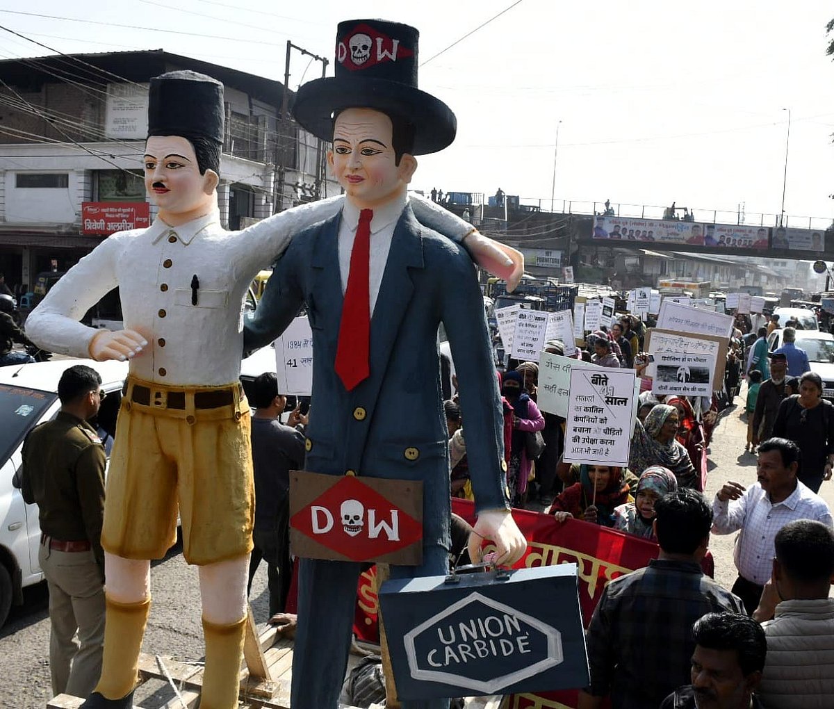 Bhopal News: ‘RSS effigy’ Row Sparks Clash At Bhopal Gas Tragedy March