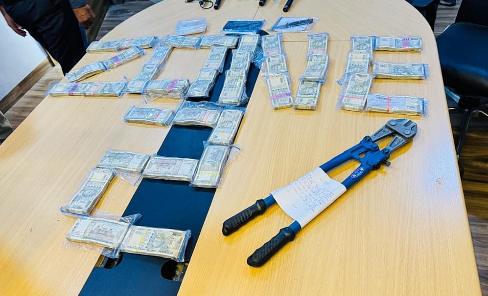 Indore News: Couple Behind Private Bank Break-In Attempt Arrested