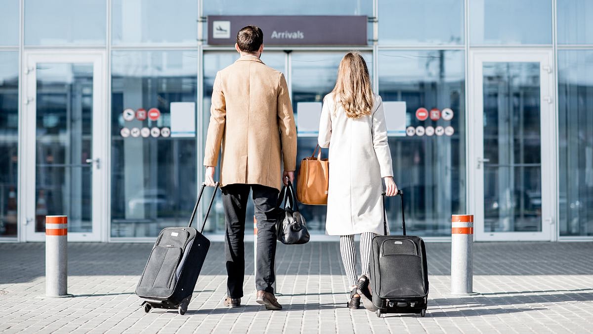 Can 'Airport Divorce' Save Your Trip? The Trend Every Couple Is Trying 