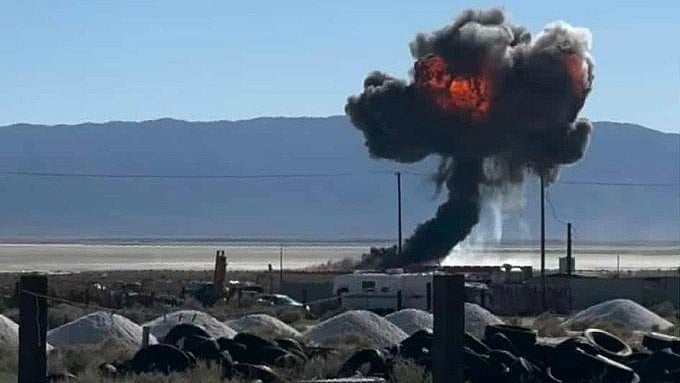 VIDEO: US Air Force's F-16 Falcon Fighter Jet Crashes In California's Death Valley, Pilot Ejects...