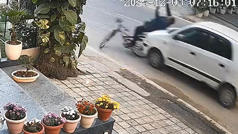 VIDEO: Gurugram Businessman Dies After Being Hit By Speeding Car; Driver On The Run