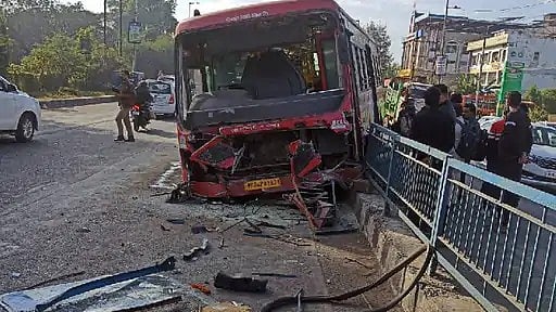 Bhopal News: Bus Climbs Divider To Avoid Car; Major Tragedy Averted |