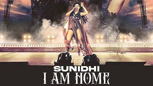 Sunidhi Chauhan Sets Pune Ablaze With Power-Packed Concert At Kothrud | VIDEOS | Sourced