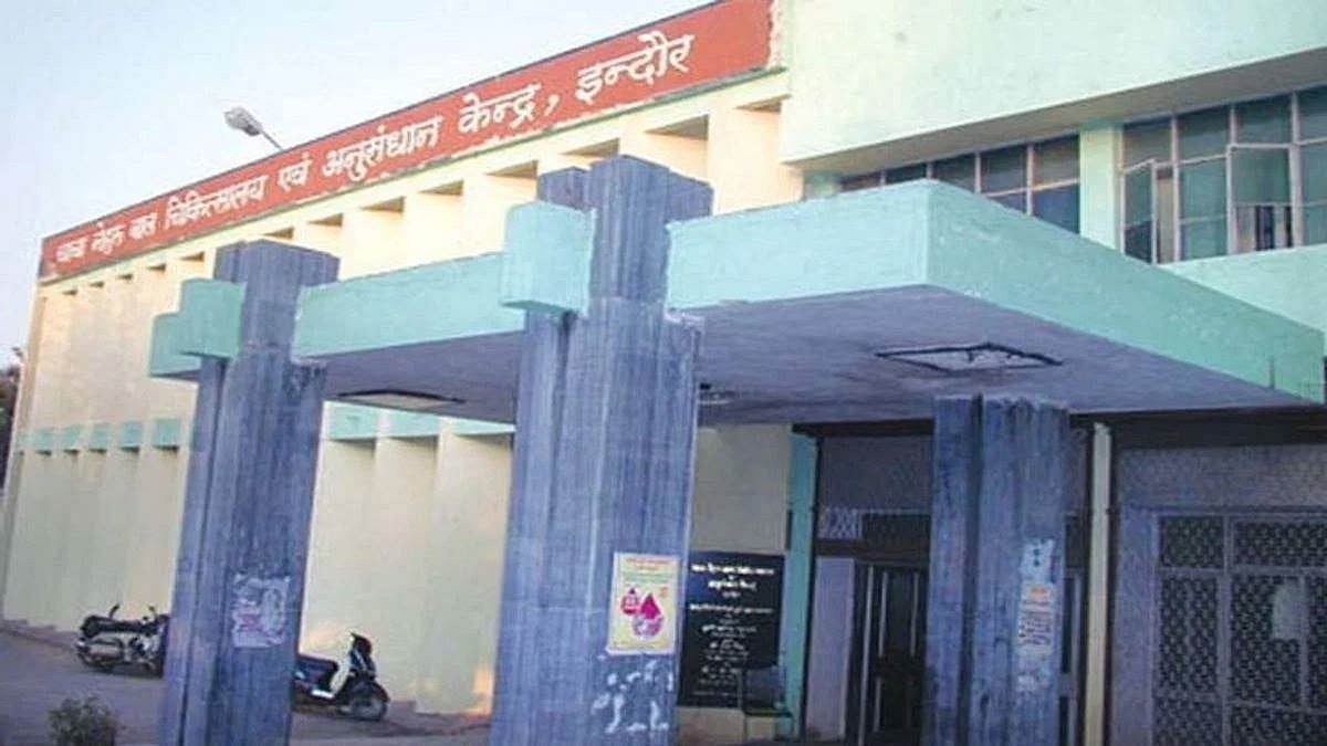 Indore News: Littered Liquor Bottles, Poor Infra At Chacha Nehru Children’s Hospital; Old Building...