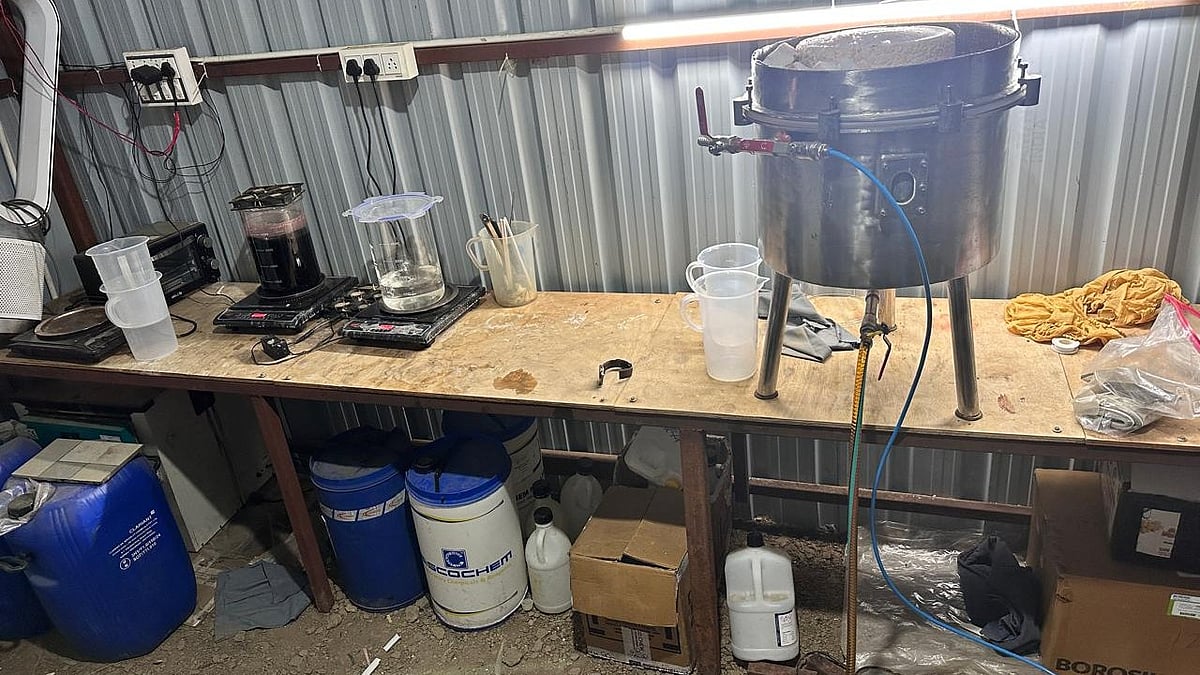 DRI Busts Illicit Drug Factory In Wardha Under 'Operation Hinterland Brew', Seizes 128 kg Mephedrone...