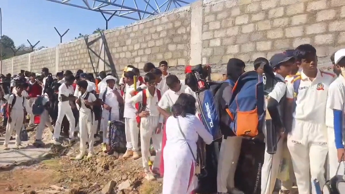 VIDEO: Hundreds Of Young Cricketers Wait In Long Queues Under The Sun For U-14 Trials Outside Gymkhana Grounds In Hyderabad 