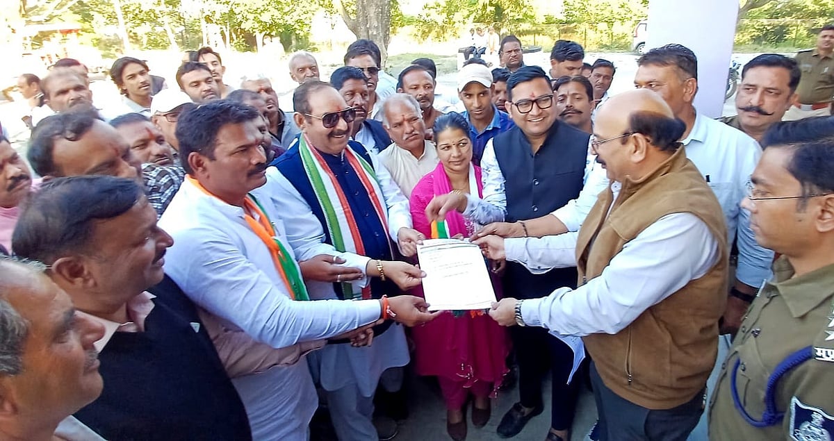 Indore News: Congress Takes Out ‘Kisan Nyay Yatra’ In Sanwer