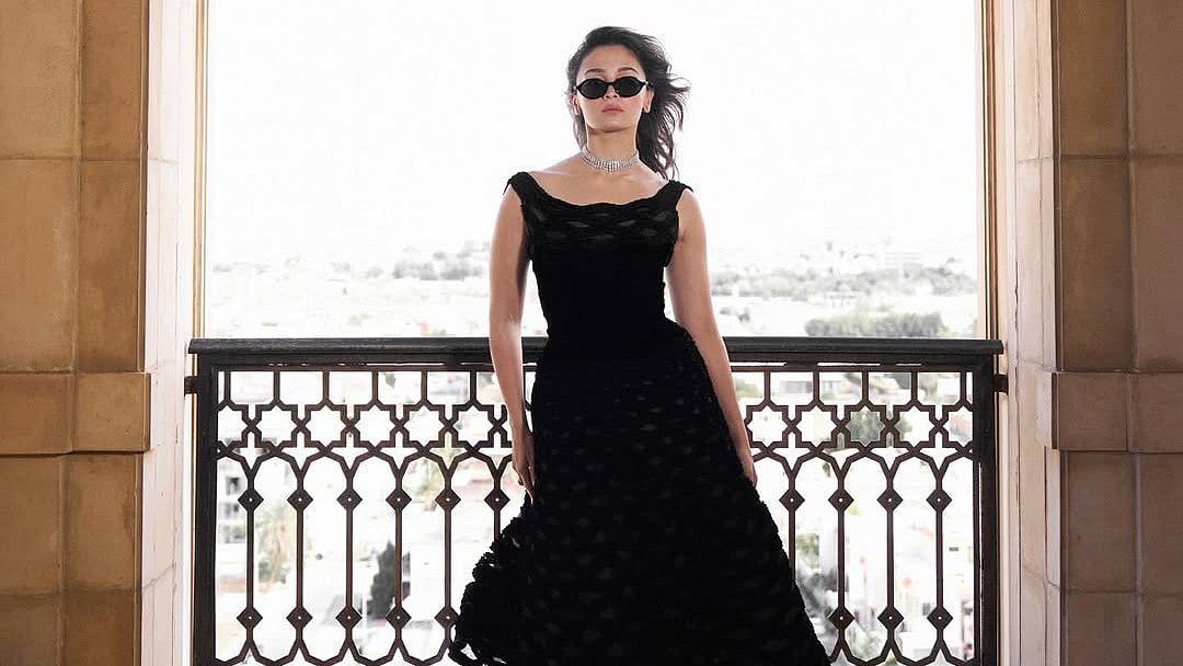 ballroom dress black Sleek Dance Dress with Ties (Color: Black) main image 0