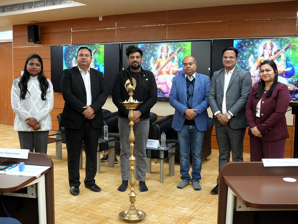 IIM Ranchi Launches Leadership Program for Kotak Executives