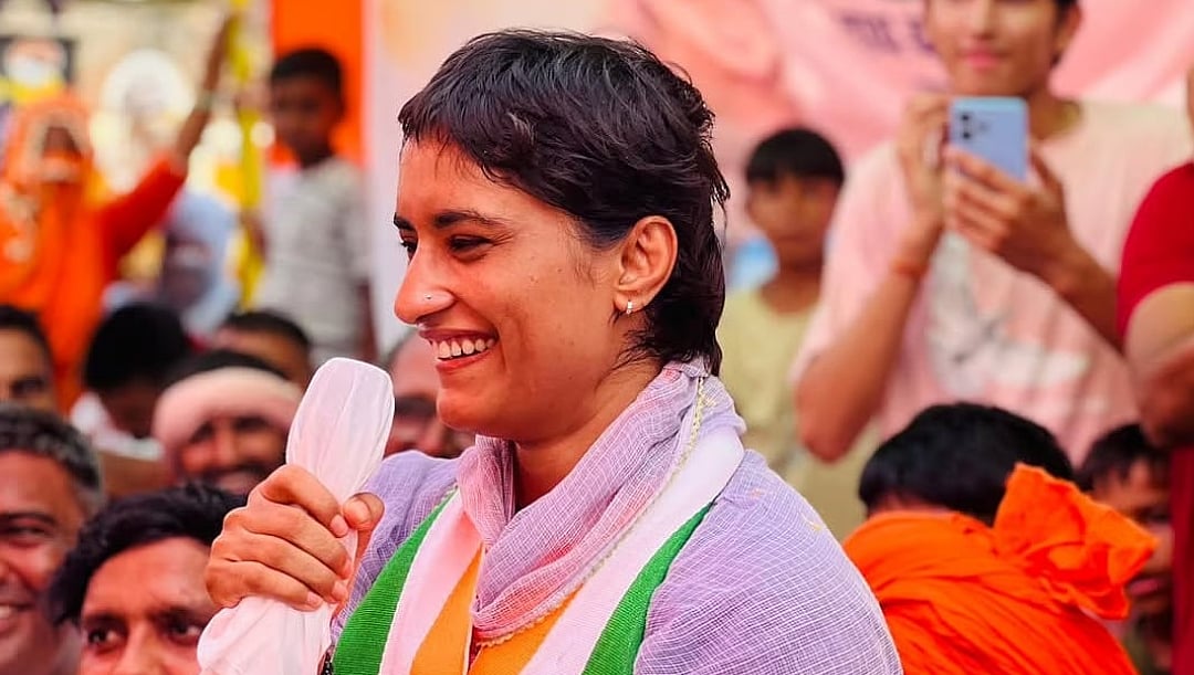 'I Still Want To Compete...': Vinesh Phogat Reverses Retirement Decision, Sets Sight For LA 2028...