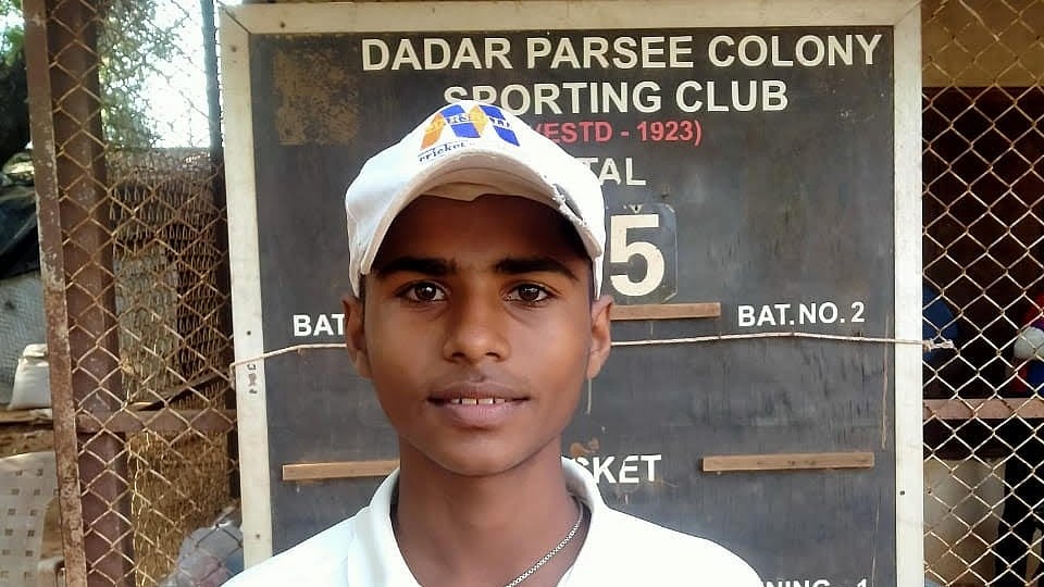 Anjuman Khairul Islam's Prince Gupta was the star with the batting, hitting 100 runs in 81 balls and winning the Man of the Match. |