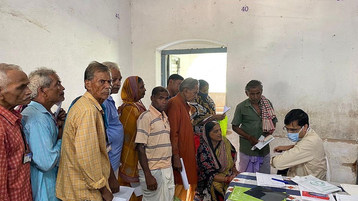 Nashik Collector Orders Health Camps For Senior Citizens, NCD Screening