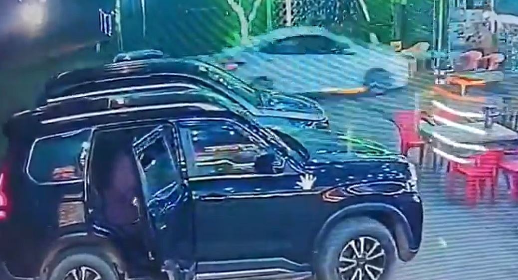 On Camera: Speeding Car Rams Into Dhaba In UP's Muzaffarnagar; Driver Flees With Vehicle After Crash