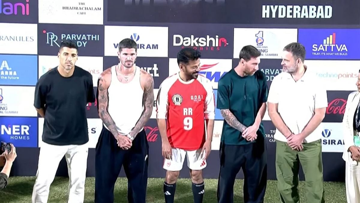Rahul Gandhi Meets Lionel Messi At Uppal Stadium During GOAT India Tour - VIDEO