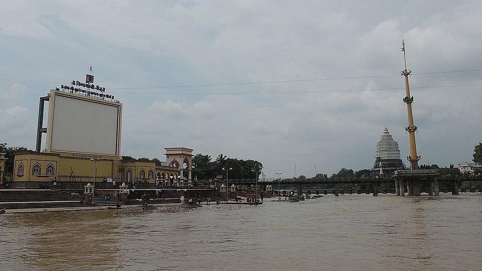 Pune: Unsafe Indrayani River Bridge Near Alandi Closed To Traffic, Repairs To Begin Immediately | Sourced