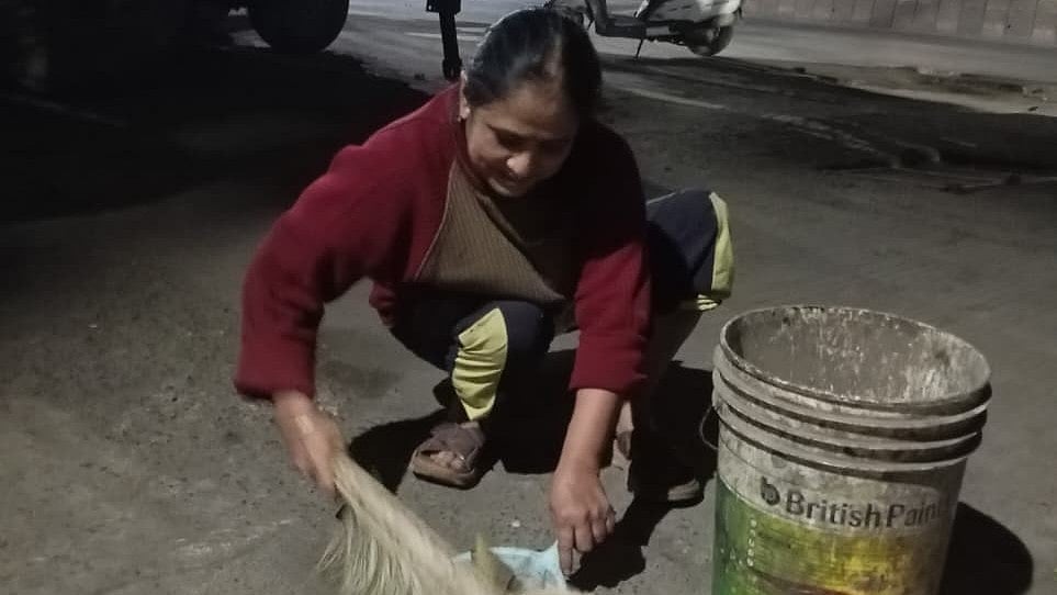 Indore News: History Professor’s Lifelong Commitment To Cleanliness