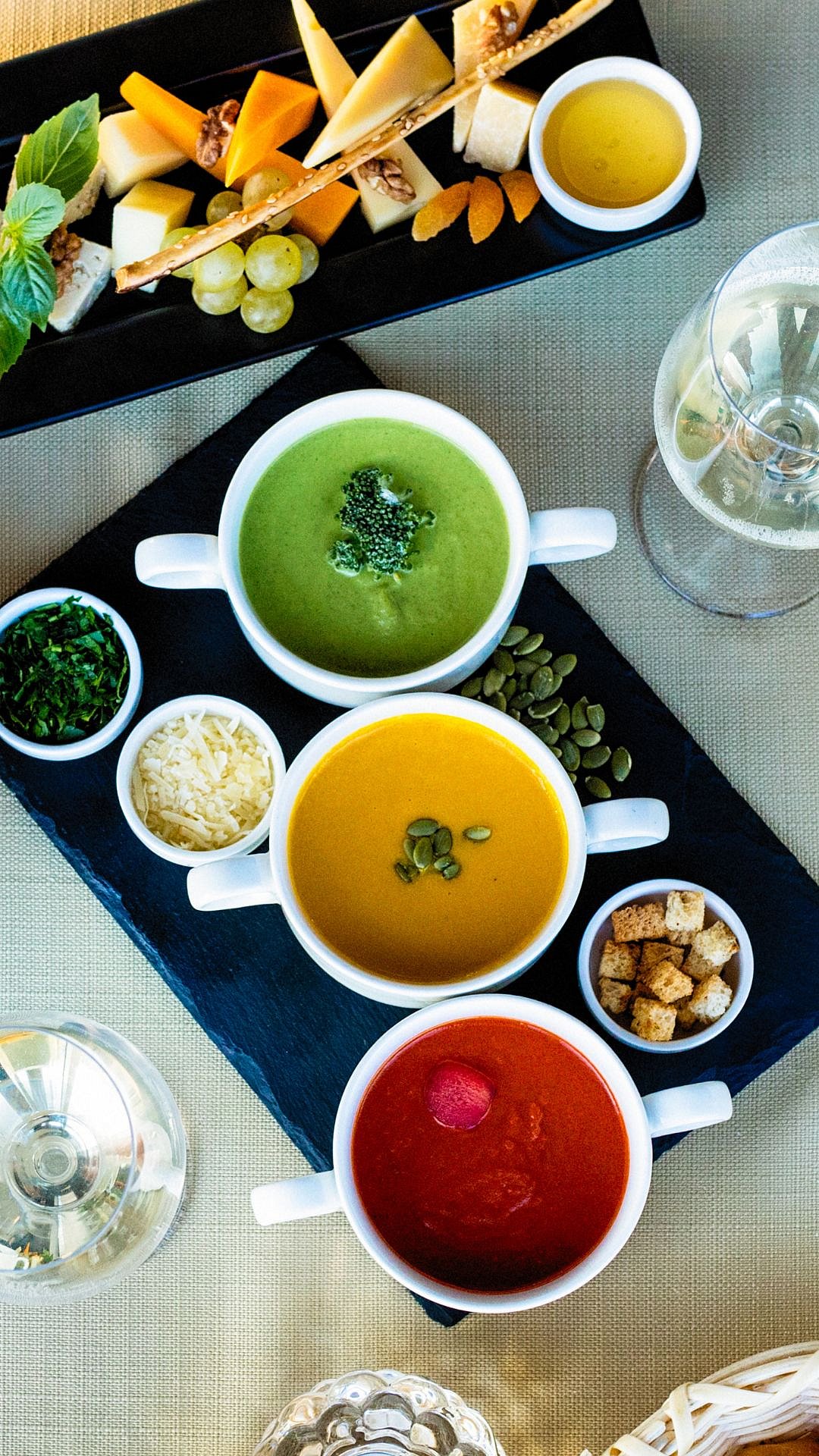 5 Soups To Stay Healthy & Warm In Winter