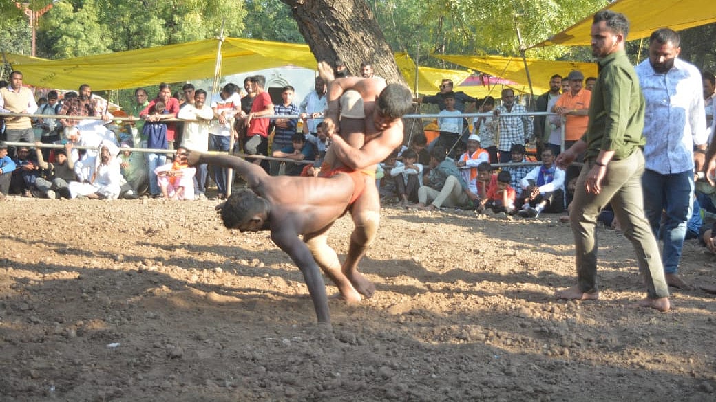 Nipat Niranjan Maharaj Fair Concludes With Religious Fervour In Chhatrapati Sambhajinagar
