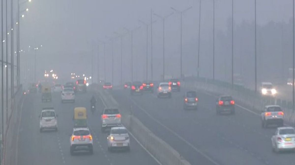 Delhi's Air Quality Slightly Improves With AQI At 328 But Remains In 'Very Poor' Category