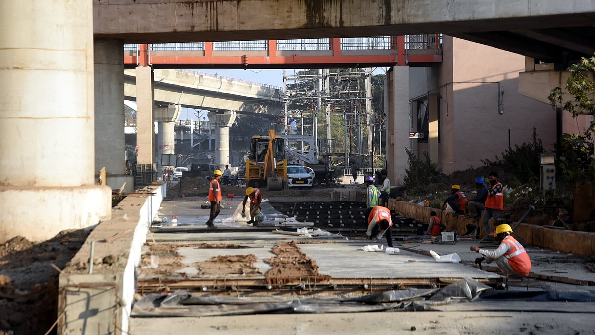 Bhopal News: No Parking Facilities At 8 Metro Stations